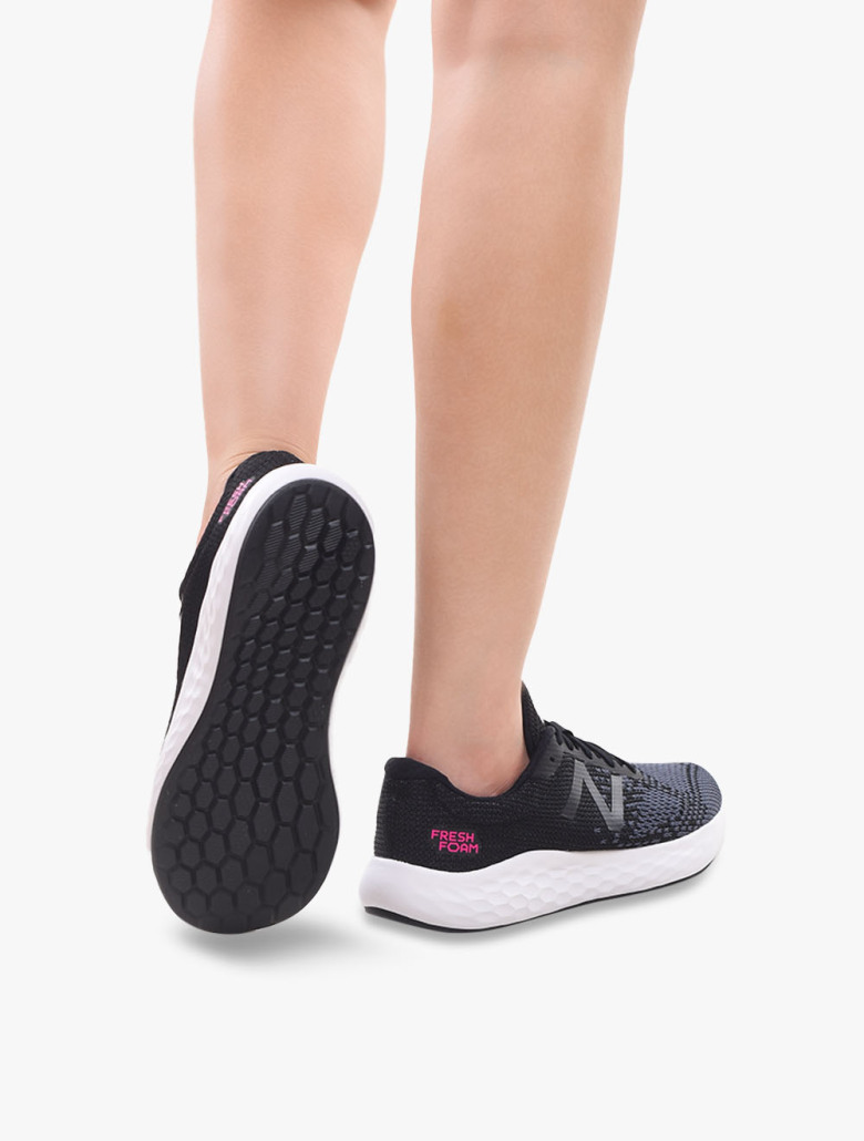 Erradicar fatiga Desmantelar New Balance Women's Rise V1 Cushioning Running Shoe - Black