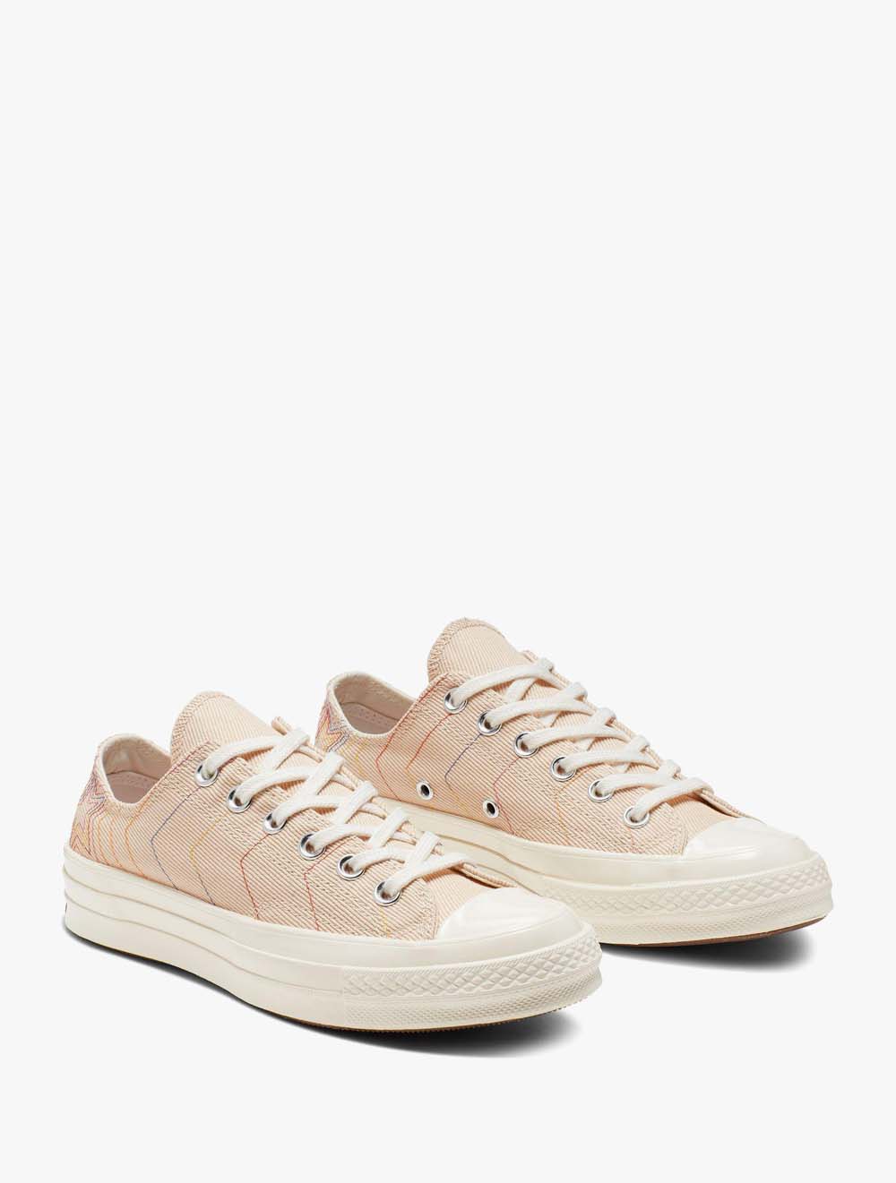 converse exploding star