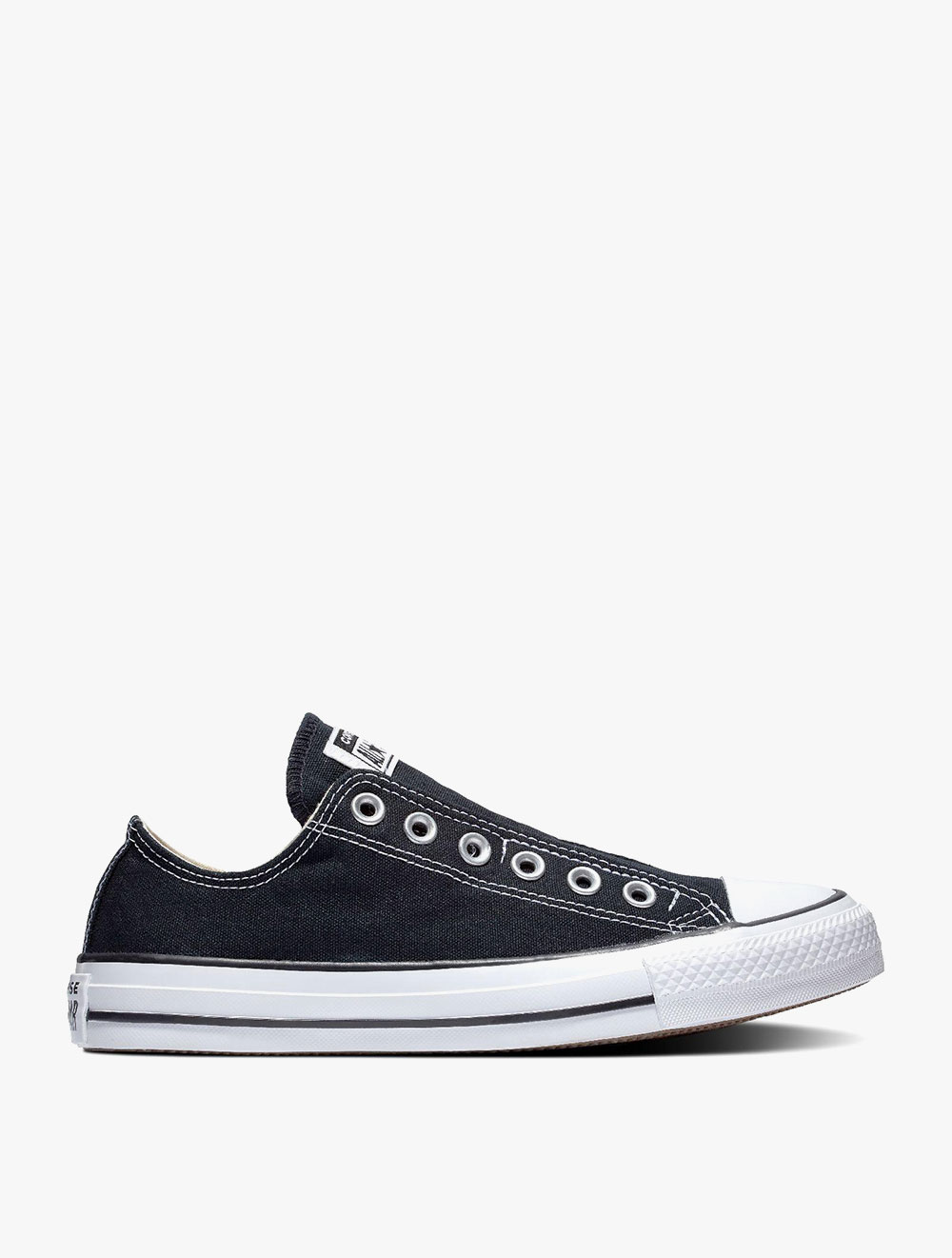 womans black converse