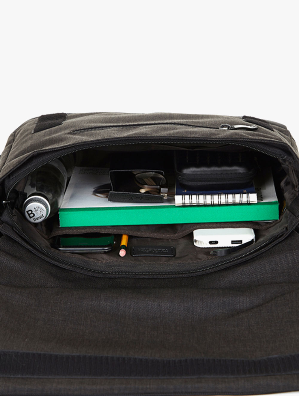 american tourister milton