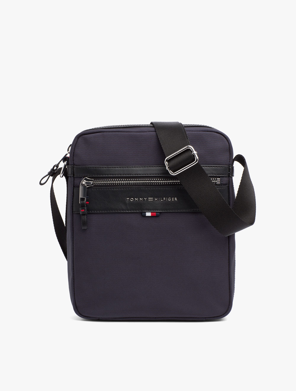 tommy hilfiger elevated reporter bag