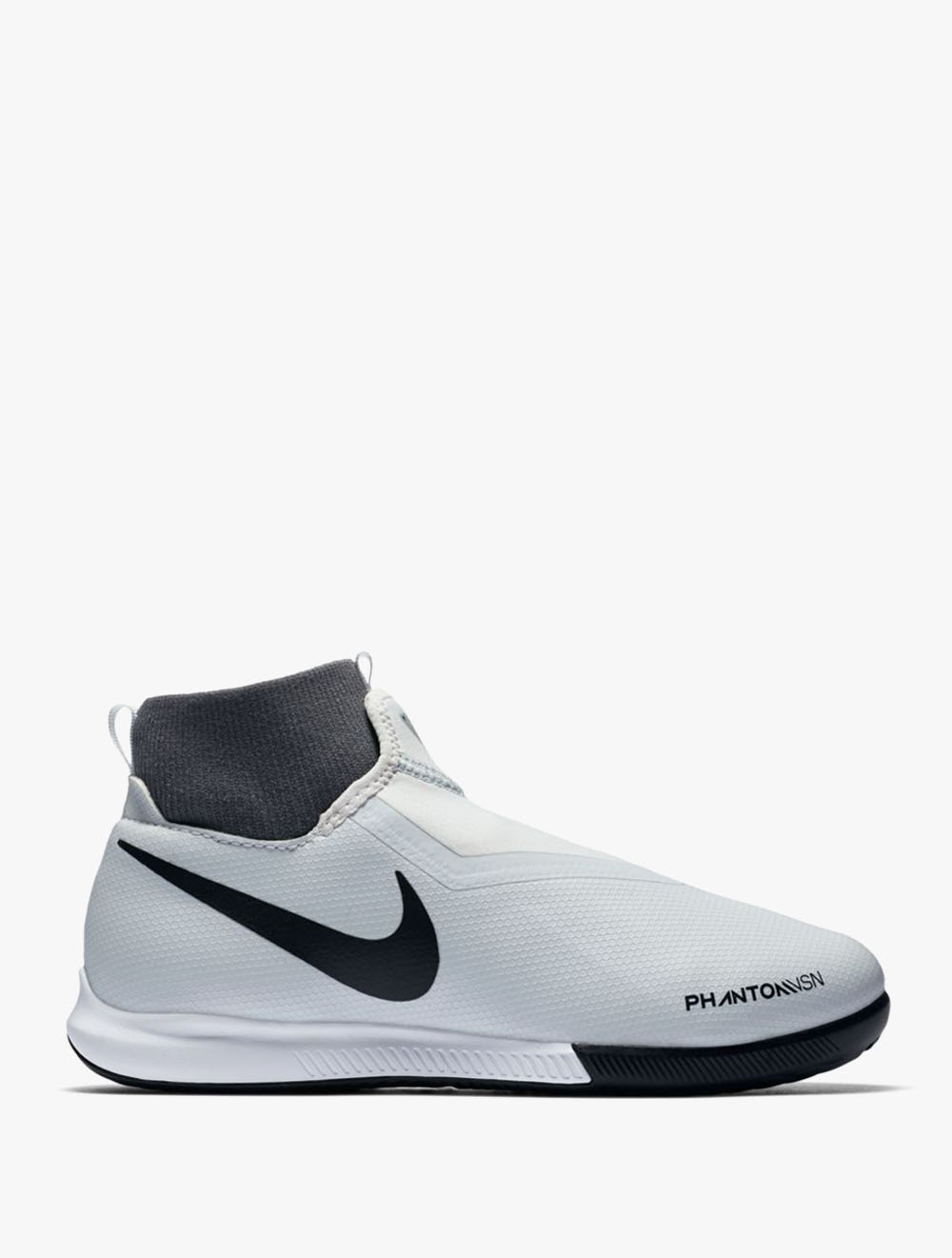 nike futsal shoes kids